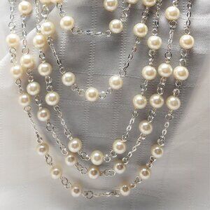 No727 Handmade necklace, bracelet and earrings with faux pearls